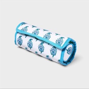Bouquet Soft Roll Jewelry Case Blue - Roller Rabbit × Target, NWT